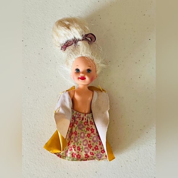 Kelly doll barbie doll - Picture 9 of 12